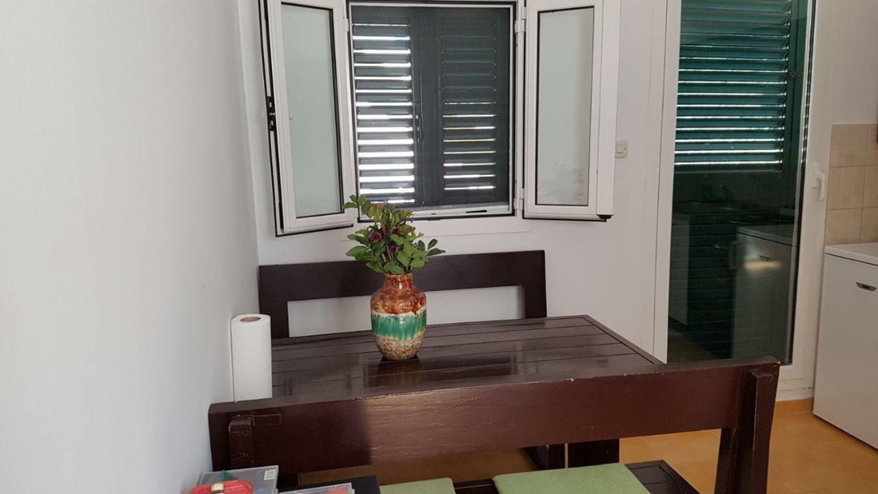 Apartment Gal Podgora Exterior foto
