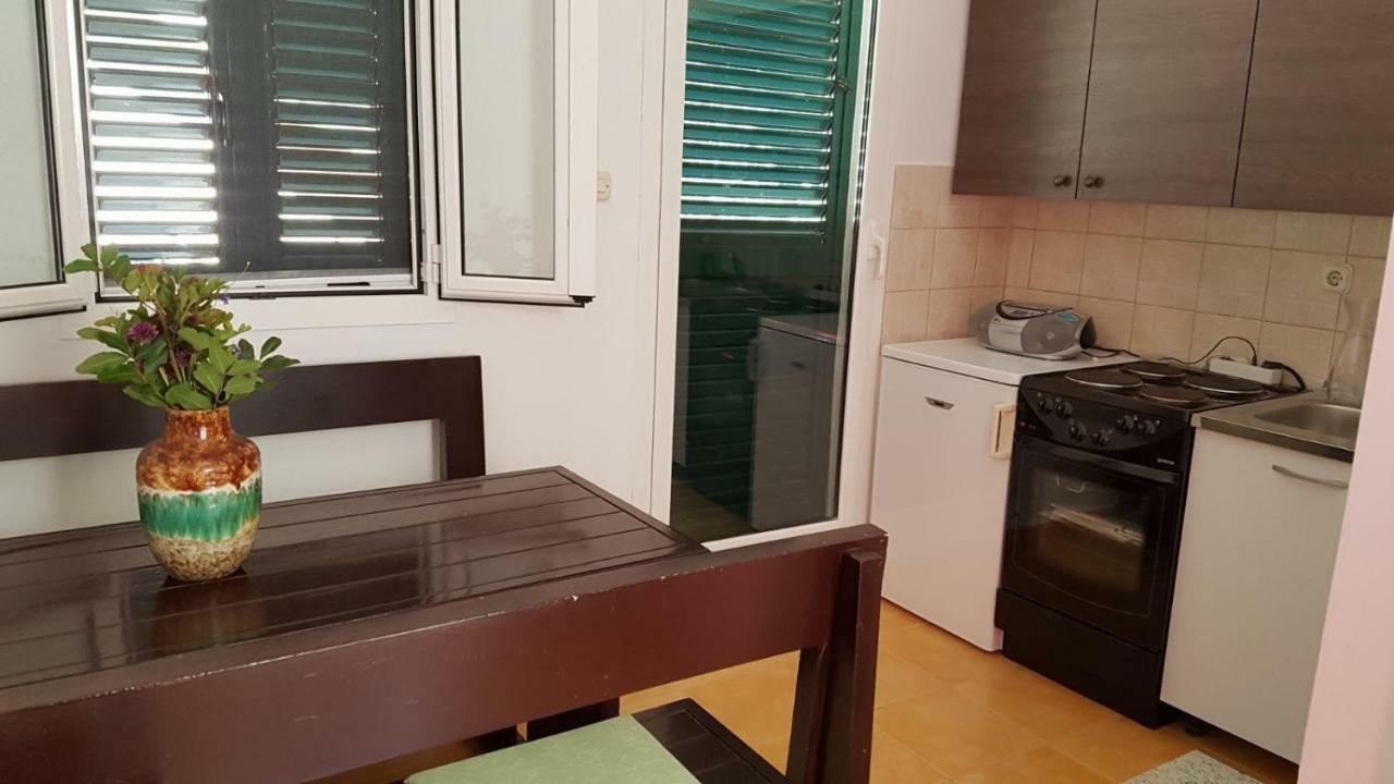 Apartment Gal Podgora Exterior foto